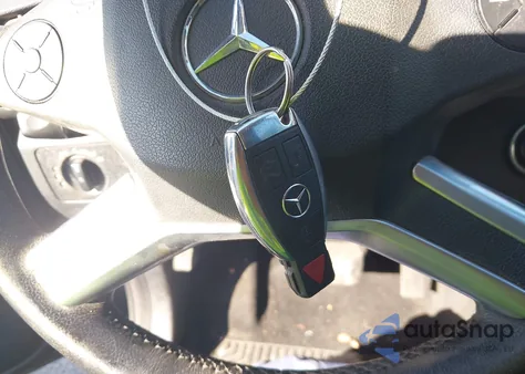 2009 Mercedes-Benz R 350 4Matic из США, поврежденный, VIN 4JGCB65E19A089451